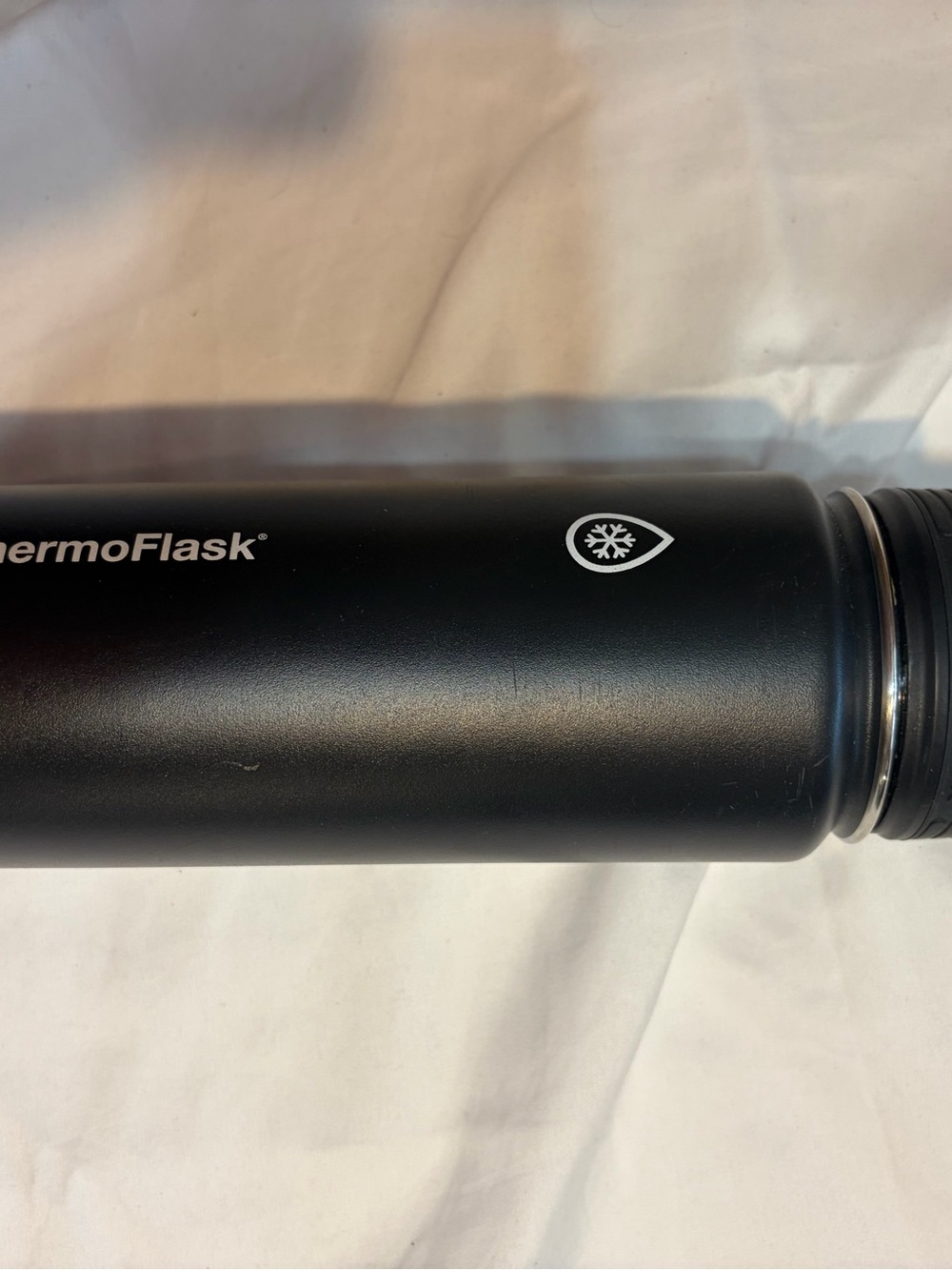 ThermoFlask Black Insulated Bottle